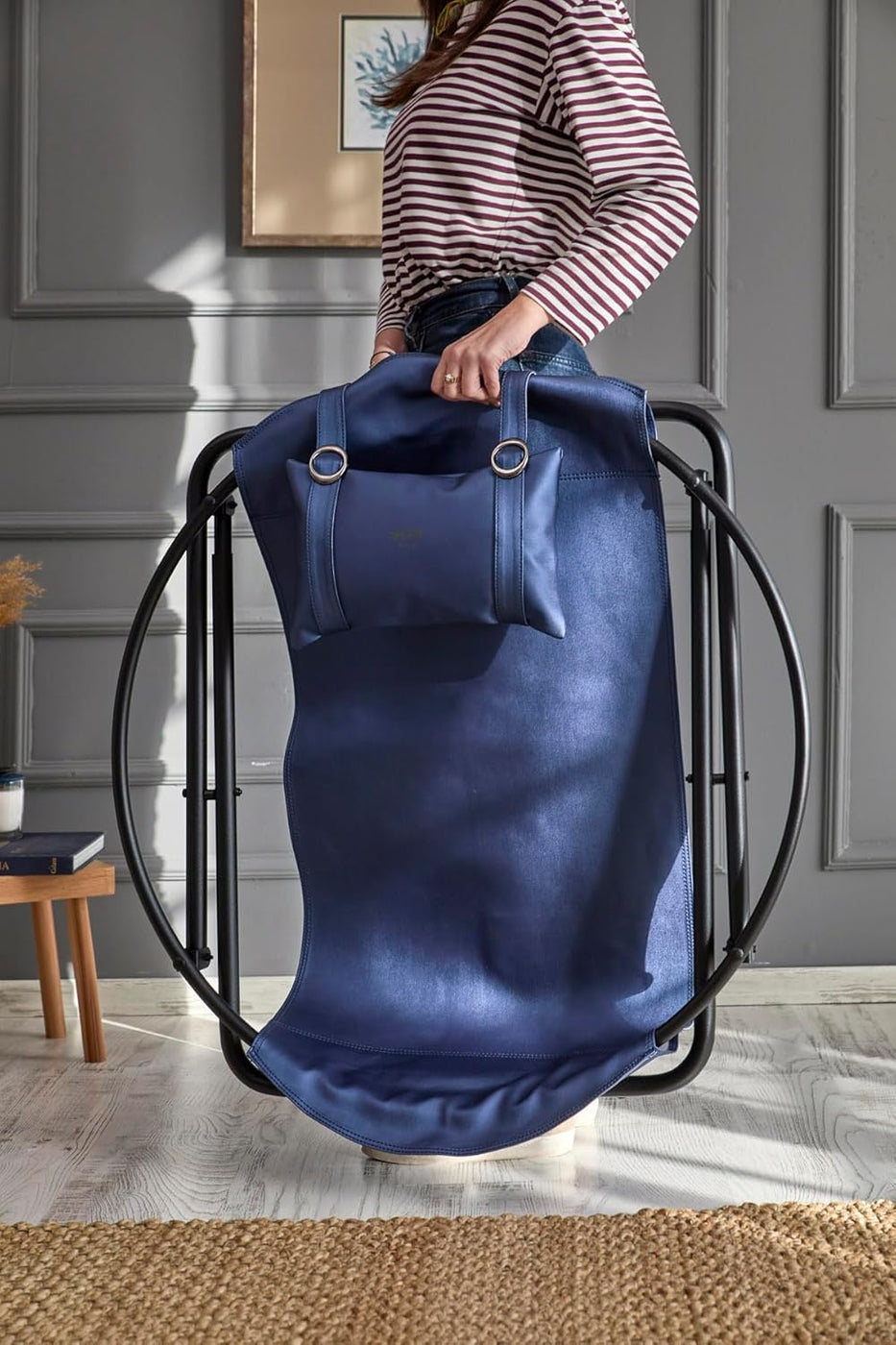 Klappbarer Ledersessel - Indigo — 10