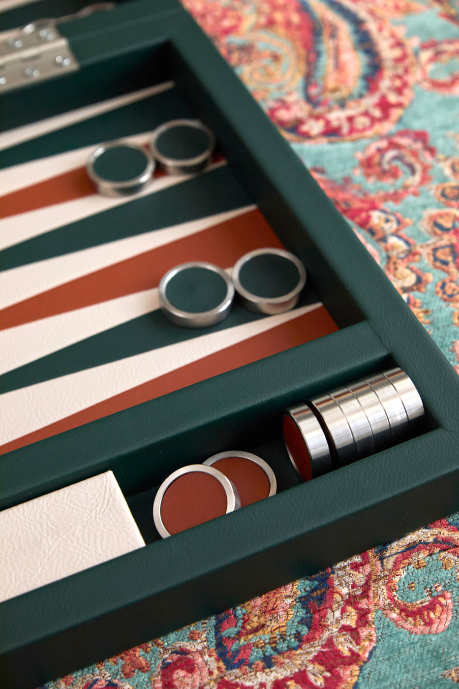 Luxus Backgammon Set - dekoratives Brettspiel mit Echtleder — 5