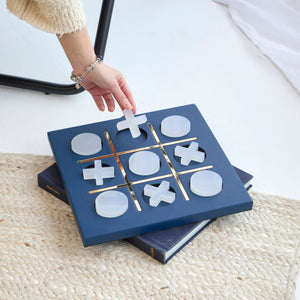 Designer Tic Tac Toe Spiel - dekoratives Tic Tac Toe Set aus Kunstleder – 1