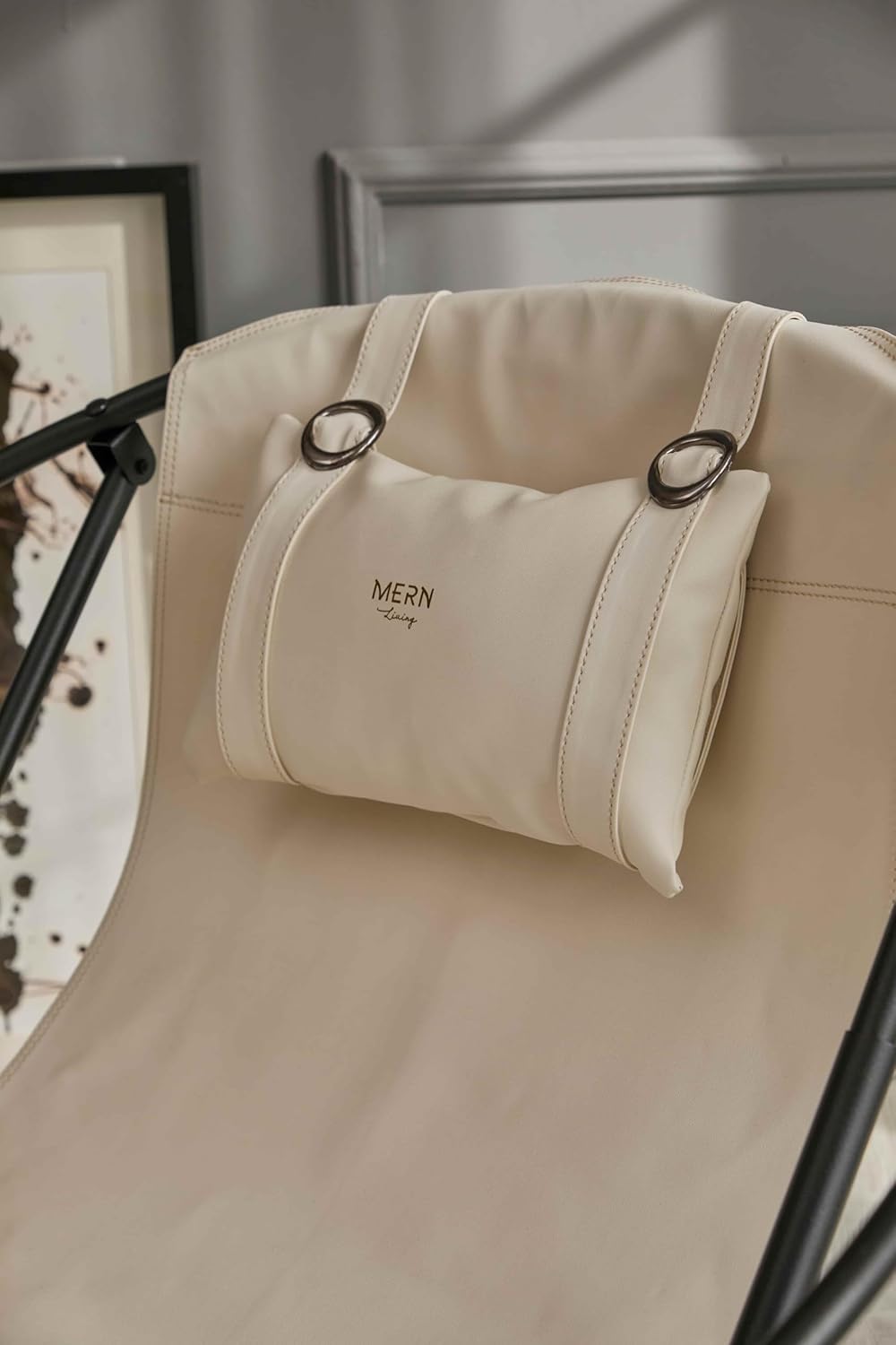 Klappbarer Ledersessel – Cremeweiß