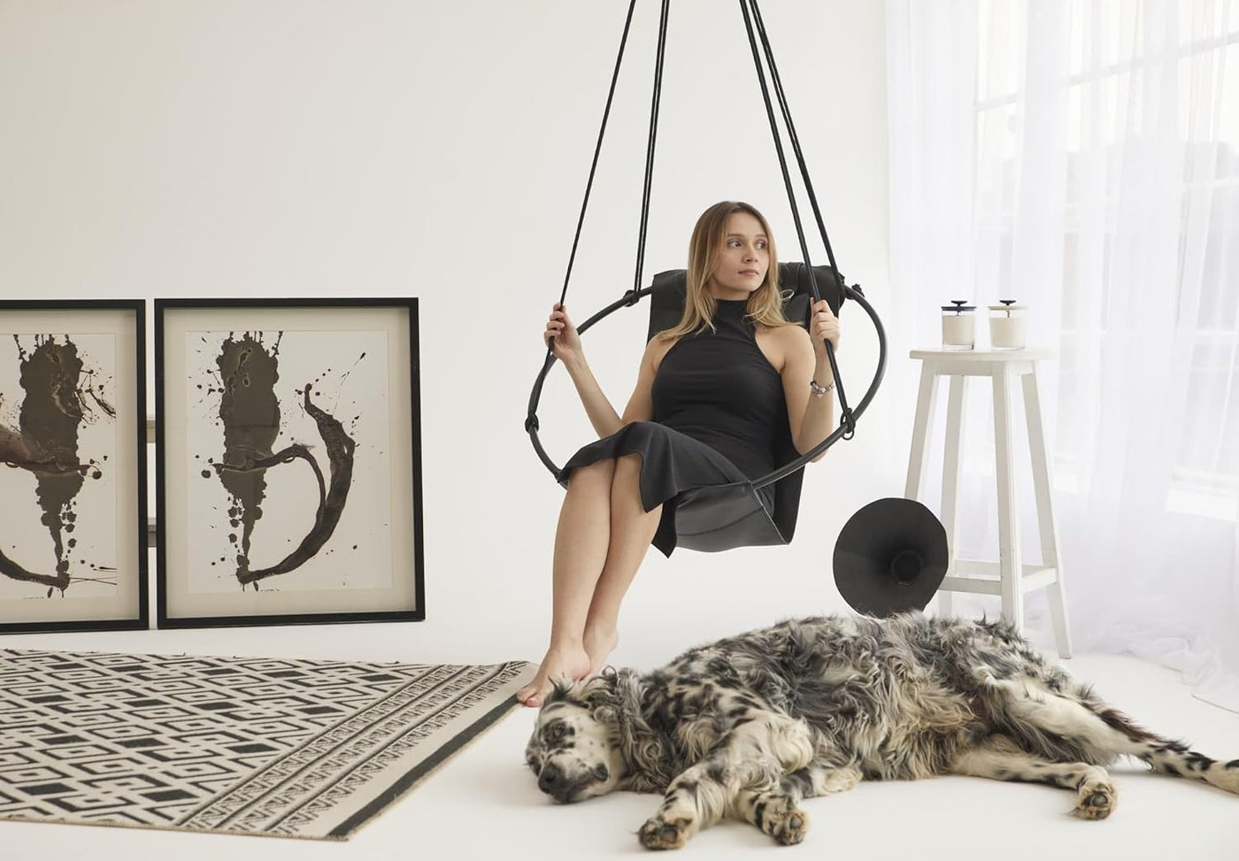 Runder Hängesessel aus Kunstleder (Ø 86 cm) – Indoor & überdachte Außenbereiche - Schwarz — 3