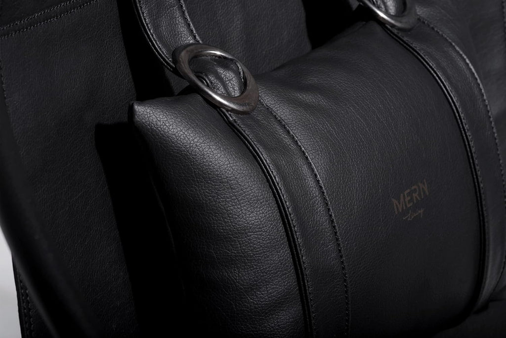 Runder Hängesessel aus Kunstleder (Ø 86 cm) – Indoor & überdachte Außenbereiche - Schwarz